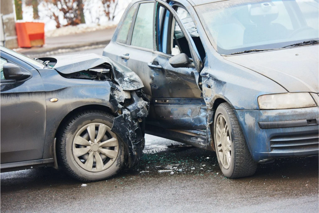 Cash for Accident-Damaged Cars in Perth